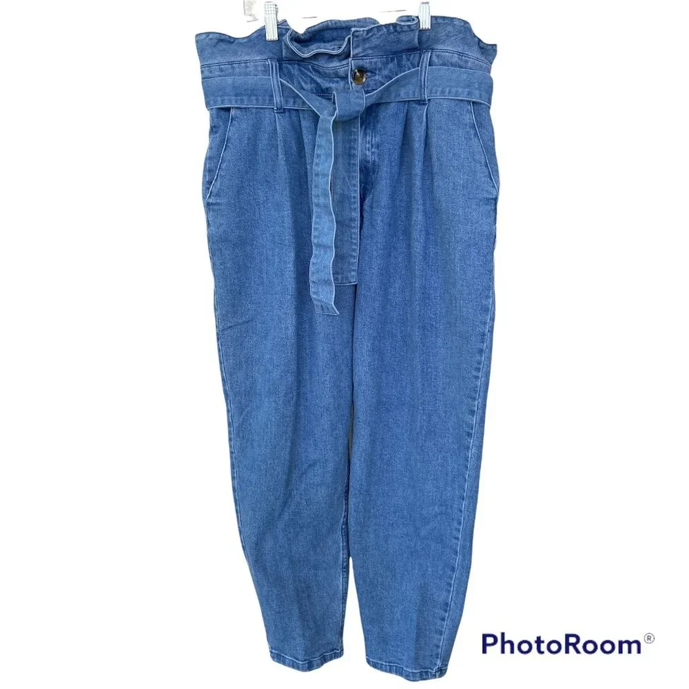 ✨2/$20✨ Who What Where Hight Waiste Baggy Cropped Angle Denim jeans Size 14 - Picture 1 of 7